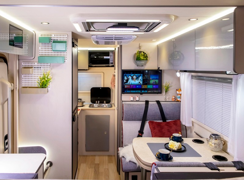 自由炮房車引領(lǐng)消費(fèi)，拒絕平庸