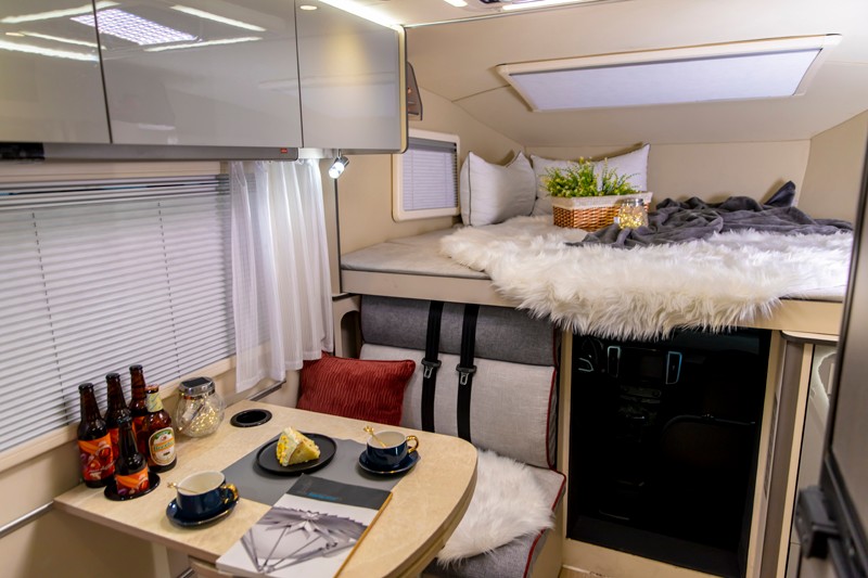 C2本就能開這款房車、動力強勁 C2本就能開這款房車、動力強勁