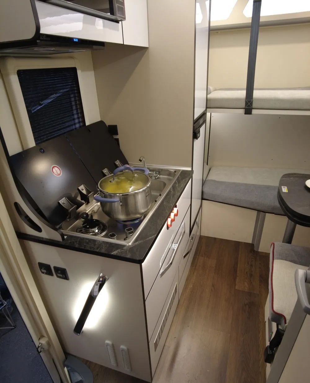 一輛多變的房車能帶來哪些意想不到的驚喜？