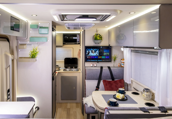 明天開展，在沈陽看自由炮房車好時機